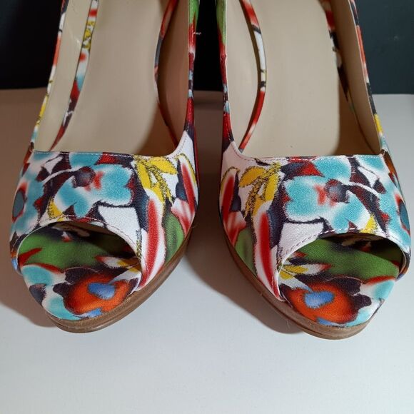 Nine West Dance Multi Colored Floral Peep Toe Stacked Heel Pump 10M - Picture 6 of 10